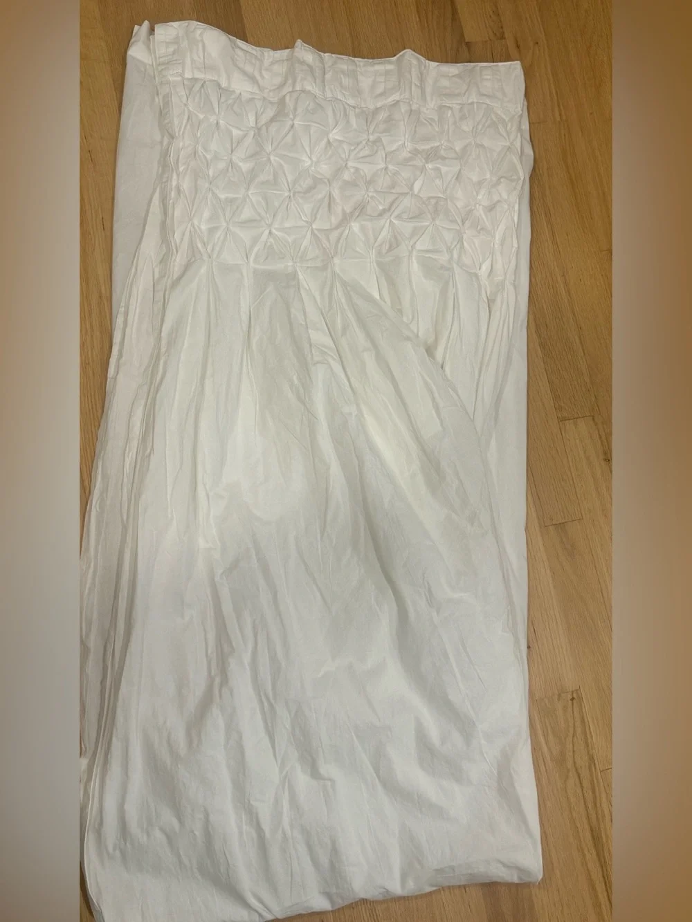 Rachel Ashwell's Simply Shabby Chic  white smocked/pintuck  1/ Curtain Panel